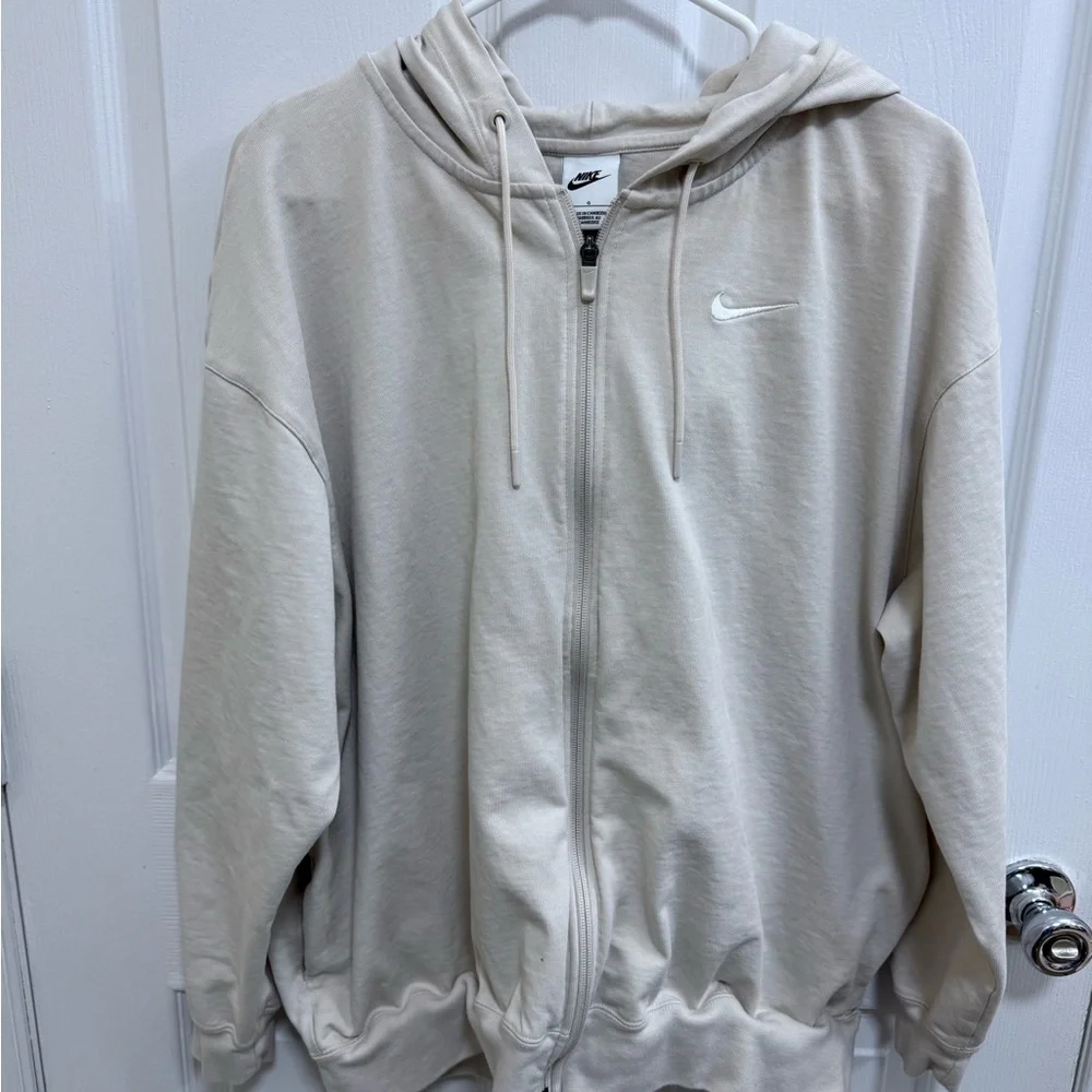 Nike Phoenix 🐦‍🔥 Cream Fleece Oversized Full Zip Hoodie, Size Large